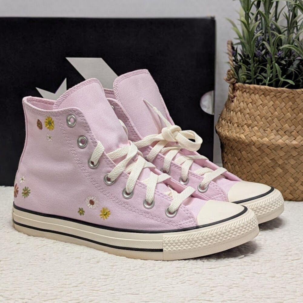 Converse CTAS New Found Bloom Embroidered Floral Hi Top Sneakers Women's 8 NIB
